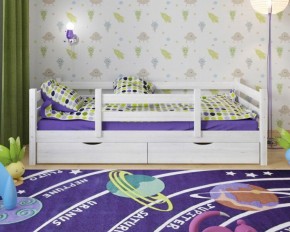 Детская кровать из массива березы Соня-5 *БЕЗ ЯЩИКОВ (800*1600) Белый/Лак в Ноябрьске - noyabrsk.ok-mebel.com | фото