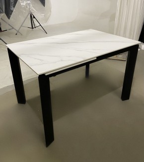 Стол CORNER 120 MATT WHITE MARBLE SOLID CERAMIC / BLACK, ®DISAUR в Ноябрьске - noyabrsk.ok-mebel.com | фото 2